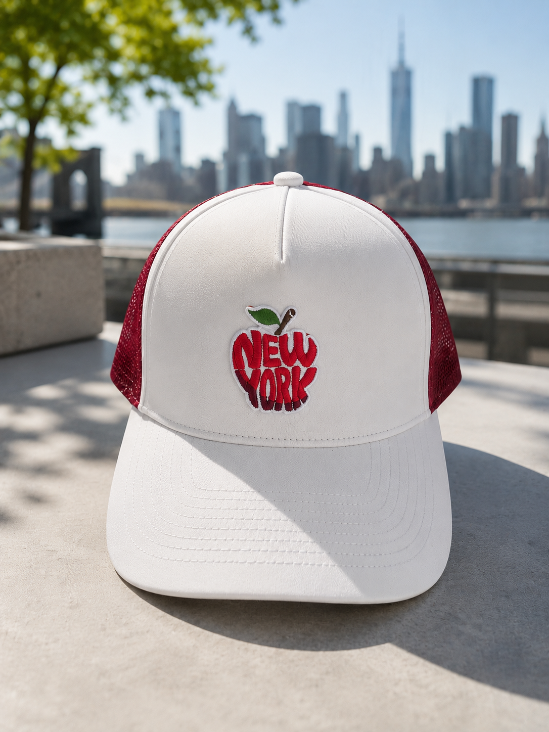 New York Apple Embroidered Patch – NYC Big Apple Iron On Patch – Red New York Applique – Travel Souvenir Jacket Backpack Patch